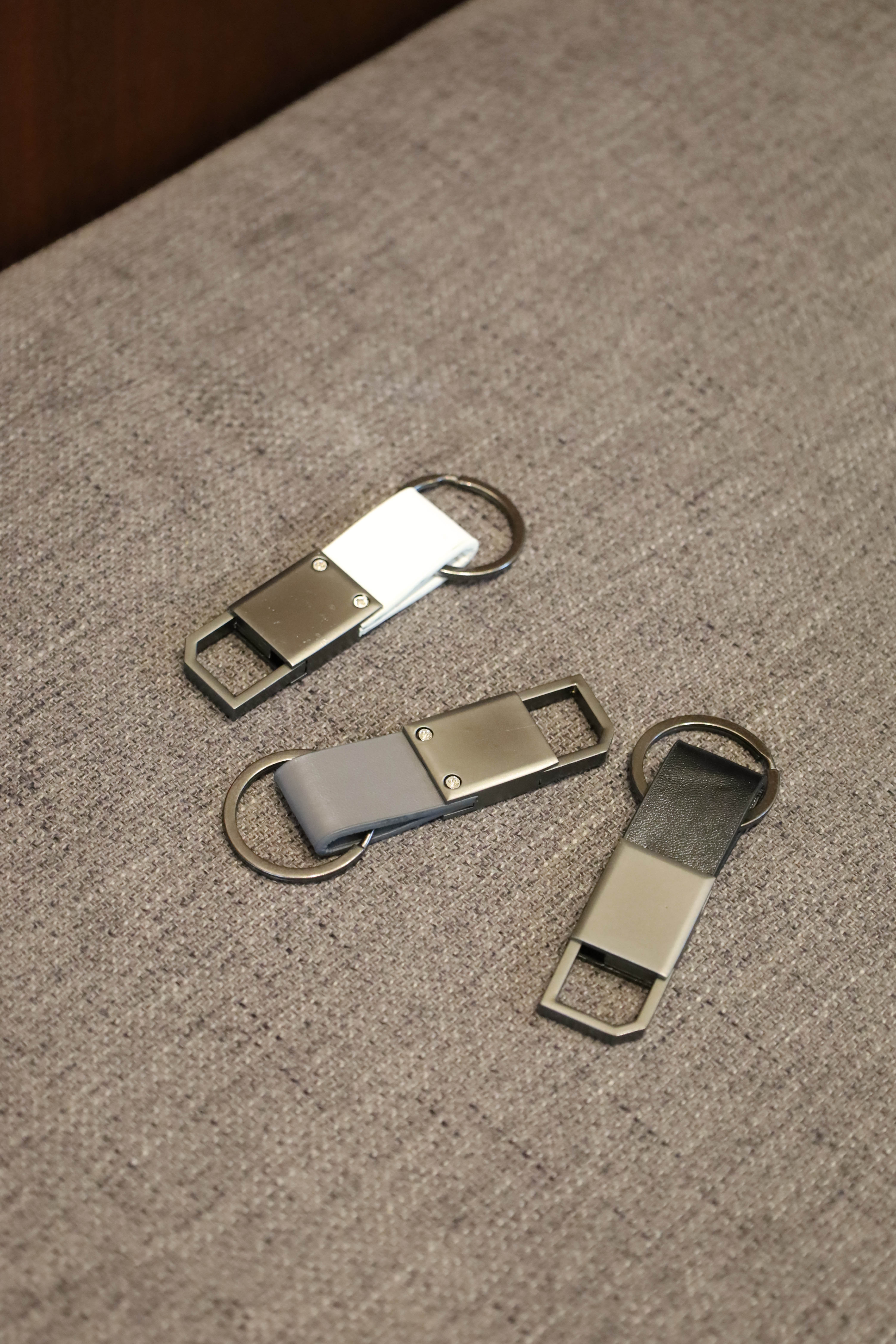 GRIPPY - Leather Key Chain 